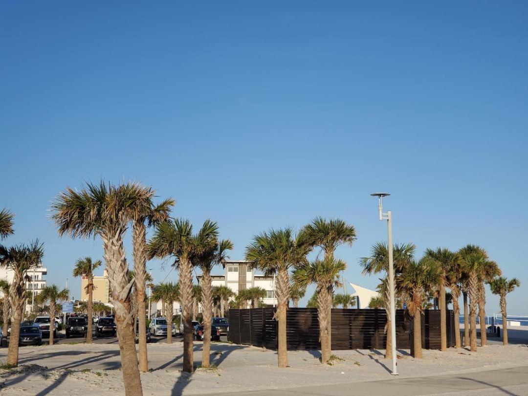 Island Winds East Aparthotel Gulf Shores Exteriör bild